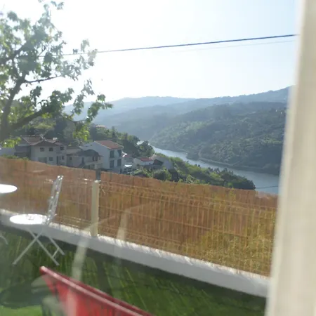 Apartmán Casa De Ferias Quintinha De Mirao