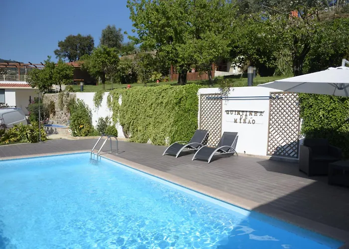 Casa De Ferias Quintinha De Mirao 아파트 *